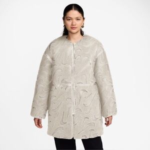 Nike Women's Off-White Teddy Jacket THERMA-FIT